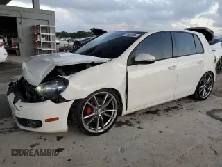 2013 Volkswagen Golf z VIN WVWDA7AJ2DW120061, wystawiony jako Copart lot #77857884 z przebiegiem 165 552 mil mil oraz Szkoda całkowita • Salvage title. Historia ofert i sprzedaży dostępna na DreamBid. Obrazek 1.