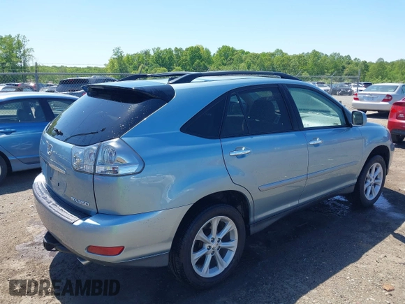 2008 Lexus RX with VIN 2T2HK31U28C057037, listed as a IAAI auction lot 42134779 with 191,968 mi miles. Bid and sale history available at carsss.com. Image 4.