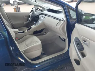 2011 Toyota Prius I with VIN JTDKN3DU2B0261397, listed as a IAAI auction lot 41955885 with 189,938 mi miles and . Bid and sale history available at DreamBid. Image 5.