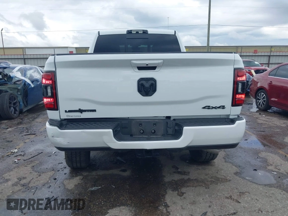 2024 Ram 2500 Big Horn with VIN 3C6UR5DL2RG378362, listed as a IAAI auction lot 42084302 with 4,505 mi miles and . Bid and sale history available at DreamBid. Image 16.