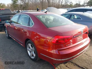 2016 Volkswagen Passat SE z VIN 1VWBS7A34GC066383, wystawiony jako IAAI lot #41723442 z przebiegiem 104 077 mil mil oraz . Historia ofert i sprzedaży dostępna na DreamBid. Obrazek 3.