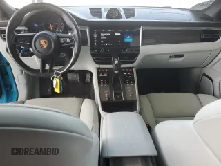 2022 Porsche Macan Turbo with VIN WP1AF2A56NLB31379, listed as a Copart auction lot 56354375 with 28,504 mi miles and Salvage title. Bid and sale history available at DreamBid. Image 8.