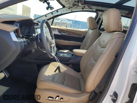 2021 Cadillac XT5 AWD Sport with VIN 1GYKNHRS2MZ156923, listed as a Copart auction lot 52696375 with 19,619 mi miles and Salvage title. Bid and sale history available at DreamBid. Image 7.