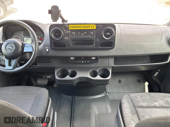 2019 Mercedes-Benz Sprinter Cargo with VIN WD4PF0CD7KP043942, listed as a Copart auction lot 54968745 with 141,118 mi miles and Clean Title. Bid and sale history available at carsss.com. Image 9.