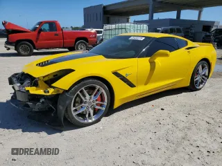 2015 Chevrolet Corvette Z51 3LT z VIN 1G1YM2D7XF5108382, wystawiony jako Copart lot #49408375 z przebiegiem 20 266 mil mil oraz Szkoda całkowita • Salvage title. Historia ofert i sprzedaży dostępna na DreamBid. Obrazek 1.
