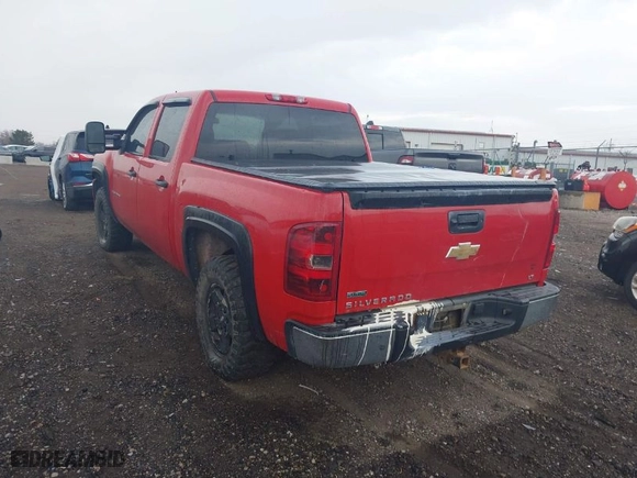2010 Chevrolet Silverado 1500 LT with VIN 3GCRKSE38AG208706, listed as a IAAI auction lot 42081553 with 179,371 mi miles. Bid and sale history available at carsss.com. Image 3.