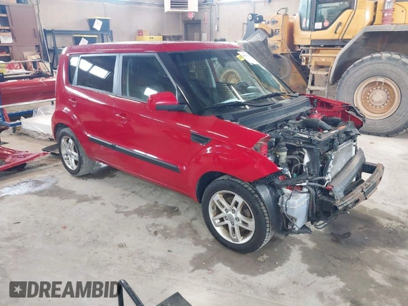 2011 Kia Soul + with VIN KNDJT2A23B7329051, listed as a IAAI auction lot 41963566 with 146,063 mi miles. Bid and sale history available at carsss.com. Image 1.