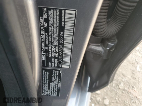 2014 Mercedes-Benz CLA 250 with VIN WDDSJ4EB8EN102296, listed as a Copart auction lot 61417295 with 131,958 mi miles and Salvage title. Bid and sale history available at DreamBid. Image 12.