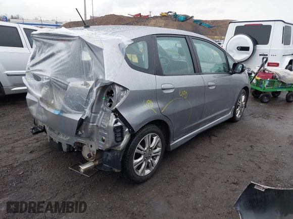 2009 Honda Fit Sport with VIN JHMGE88419S013460, listed as a IAAI auction lot 41994669 with 78,954 mi miles. Bid and sale history available at carsss.com. Image 4.