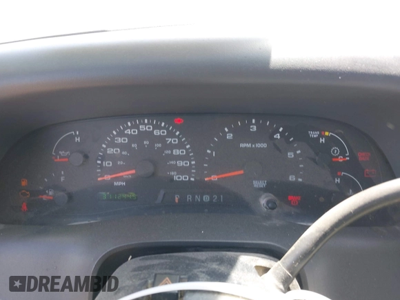 2003 Ford F-250 XL z VIN 1FTNX20L93ED80955, wystawiony jako IAAI lot #42160315 z przebiegiem 311 244 mil mil oraz . Historia ofert i sprzedaży dostępna na DreamBid. Obrazek 7.