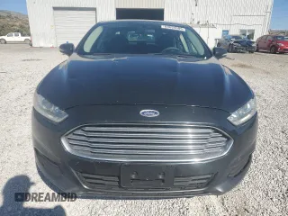 2013 Ford Fusion SE with VIN 3FA6P0H76DR134210, listed as a Copart auction lot 60654605 with 215,518 mi miles and Salvage title. Bid and sale history available at DreamBid. Image 5.