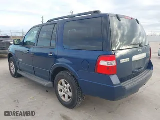2008 Ford Expedition SSV with VIN 1FMFU15578LA71176, listed as a IAAI auction lot 41238389 with 196,196 mi miles. Bid and sale history available at carsss.com. Image 3.