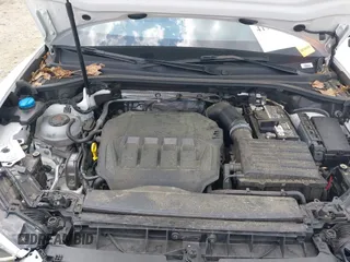 2022 Audi Q3 S line Premium Plus z VIN WA1EECF31N1148535, wystawiony jako IAAI lot #41947659 z przebiegiem 31 880 mil mil oraz . Historia ofert i sprzedaży dostępna na DreamBid. Obrazek 10.