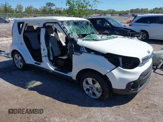 2018 Kia Soul with VIN KNDJN2A28J7583962, listed as a IAAI auction lot 41826688 with 1 mi miles. Bid and sale history available at carsss.com. Image 1.