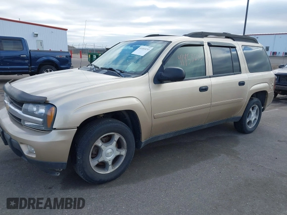 2006 Chevrolet TrailBlazer LS with VIN 1GNET16S966140461, listed as a IAAI auction lot 41453233 with 189,568 mi miles and . Bid and sale history available at DreamBid. Image 2.