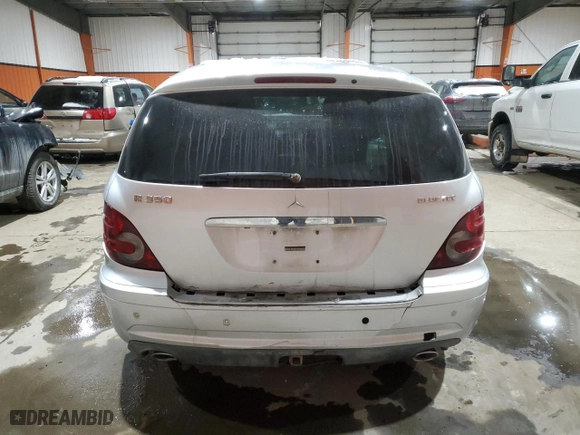 2010 Mercedes-Benz R-Class R 350 BlueTEC with VIN 4JGCB2FE0AA108471, listed as a Copart auction lot 87842015 with 185,516 mi miles and Salvage Title. Bid and sale history available at carsss.com. Image 6.