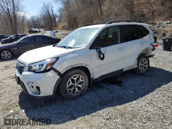 2020 Subaru Forester Premium with VIN JF2SKAJC3LH421462, listed as a Copart auction lot 52384335 with 66,194 mi miles and Salvage Title. Bid and sale history available at carsss.com. Image 1.