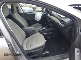 2022 Ford Escape SE z VIN 1FMCU9G62NUB34729, wystawiony jako IAAI lot #42202065 z przebiegiem 22 706 mil mil oraz . Historia ofert i sprzedaży dostępna na DreamBid. Obrazek 5.