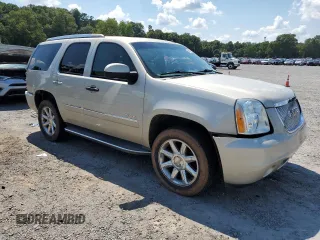 2013 GMC Yukon Denali with VIN 1GKS2EEF2DR276957, listed as a Copart auction lot 66677844 with 159,597 mi miles and Salvage Title. Bid and sale history available at carsss.com. Image 4.