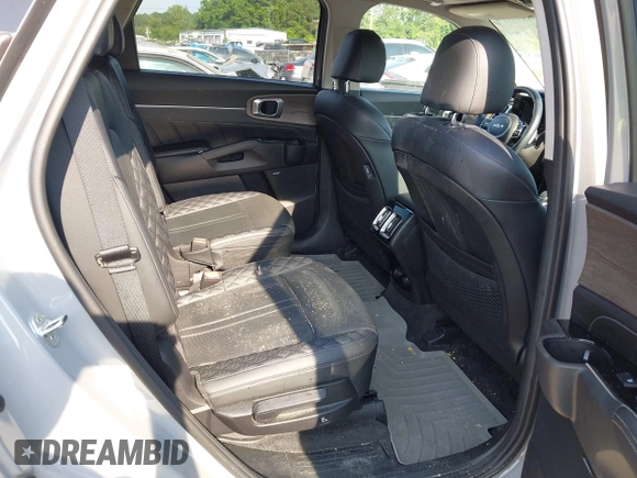 2022 Kia Sorento SX z VIN 5XYRKDLF8NG107713, wystawiony jako IAAI lot #42286802 z przebiegiem 53 718 mil mil oraz . Historia ofert i sprzedaży dostępna na DreamBid. Obrazek 8.