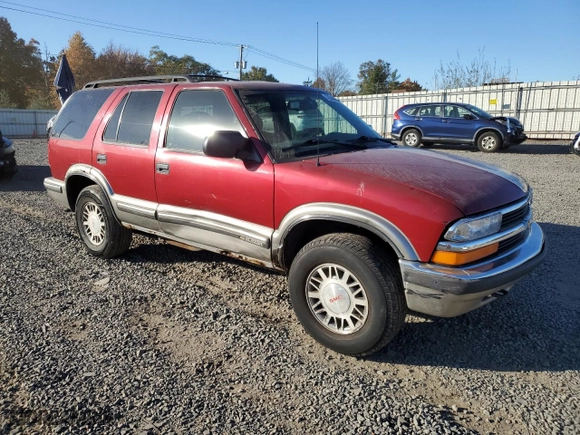 1999 Chevrolet Blazer LS with VIN 1GNDT13WXX2119758, listed as a Copart auction lot 76240964 with 162,369 mi miles and Salvage Title. Bid and sale history available at carsss.com. Image 4.