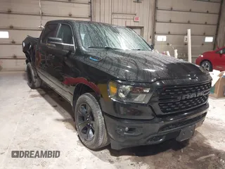 2023 Ram 1500 Big Horn z VIN 1C6RRFFG3PN591272, wystawiony jako IAAI lot #42162840 z przebiegiem 46 071 mil mil oraz . Historia ofert i sprzedaży dostępna na DreamBid. Obrazek 1.