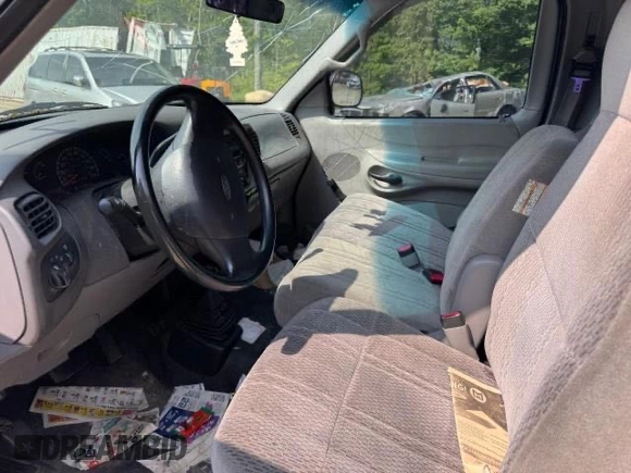 1998 Ford F-150 with VIN 1FTZF1824WNB36564, listed as a Copart auction lot 61681655 with 176,134 mi miles and Clean title. Bid and sale history available at DreamBid. Image 6.