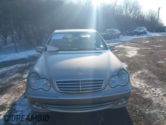 2005 Mercedes-Benz C 240 with VIN WDBRF81J85F673746, listed as a IAAI auction lot 41426506 with 141,346 mi miles and . Bid and sale history available at DreamBid. Image 13.