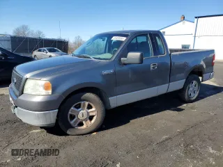2004 Ford F-150 XL with VIN 1FTRF12W94NC39665, listed as a Copart auction lot 45469065 with 215,278 mi miles and Clean Title. Bid and sale history available at carsss.com. Image 1.