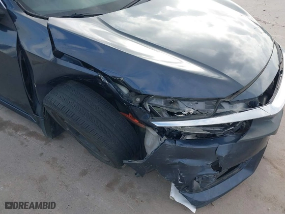 2017 Honda Civic Sedan LX with VIN 19XFC2F55HE075957, listed as a IAAI auction lot 41713041 with 61,538 mi miles. Bid and sale history available at carsss.com. Image 6.
