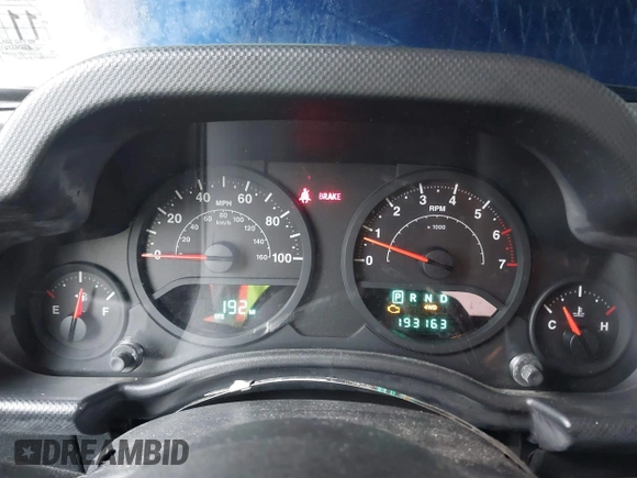 2009 Jeep Wrangler Unlimited X with VIN 1J4GA39189L787777, listed as a IAAI auction lot 41570579 with 193,163 mi miles. Bid and sale history available at carsss.com. Image 7.