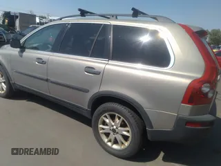 2004 Volvo XC90 z VIN YV1CZ91H841065197, wystawiony jako IAAI lot #31257296 z przebiegiem 257 923 mil mil oraz . Historia ofert i sprzedaży dostępna na DreamBid. Obrazek 3.