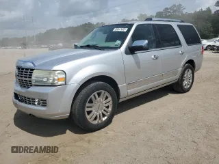 2011 Lincoln Navigator with VIN 5LMJJ2H5XBEJ01381, listed as a Copart auction lot 60547405 with 271,028 mi miles and Salvage title. Bid and sale history available at DreamBid. Image 1.