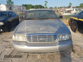 2006 Ford Police Interceptor with VIN 2FAFP71W66X163592, listed as a IAAI auction lot 42166958 with 106,031 mi miles and . Bid and sale history available at DreamBid. Image 12.