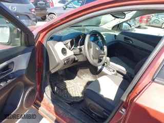 2013 Chevrolet Cruze LS with VIN 1G1PA5SH7D7147112, listed as a IAAI auction lot 41783962 with 95,045 mi miles. Bid and sale history available at carsss.com. Image 5.