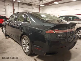2013 Lincoln MKZ with VIN 3LN6L2G91DR826746, listed as a IAAI auction lot 40977256 with 164,418 mi miles. Bid and sale history available at carsss.com. Image 3.