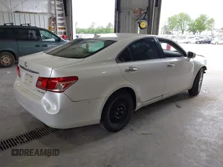 2011 Lexus ES 330 with VIN JTHBK1EGXB2426105, listed as a IAAI auction lot 42508826 with 182,972 mi miles and . Bid and sale history available at DreamBid. Image 4.