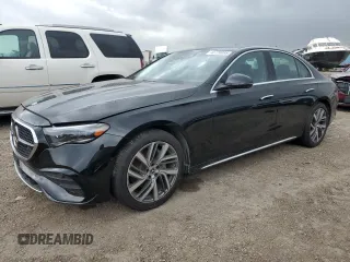 2024 Mercedes-Benz E 350 z VIN W1KLF4HB1RA007495, wystawiony jako Copart lot #45720895 z przebiegiem 10 600 mil mil oraz Szkoda całkowita • Salvage title. Historia ofert i sprzedaży dostępna na DreamBid. Obrazek 1.