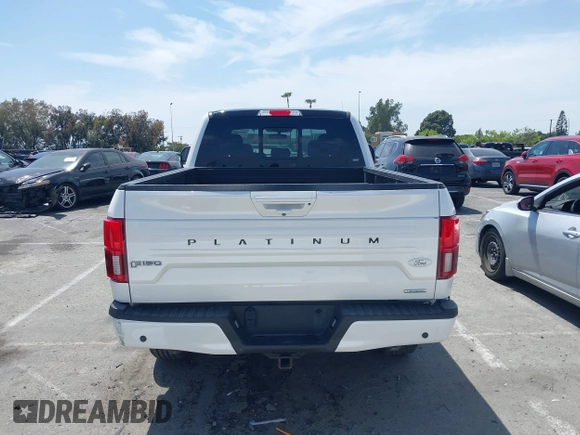 2018 Ford F-150 XL z VIN 1FTFW1EG9JFA95760, wystawiony jako IAAI lot #42299097 z przebiegiem 105 699 mil mil oraz . Historia ofert i sprzedaży dostępna na DreamBid. Obrazek 16.