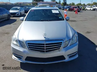 2012 Mercedes-Benz E-Class E 350 Luxury BlueTEC with VIN WDDHF2EBXCA567845, listed as a IAAI auction lot 40588402 with 93,930 mi miles. Bid and sale history available at carsss.com. Image 12.