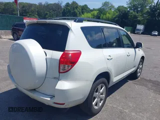 2008 Toyota RAV4 Limited with VIN JTMBK31V985059304, listed as a IAAI auction lot 42632623 with 226,553 mi miles and . Bid and sale history available at DreamBid. Image 4.
