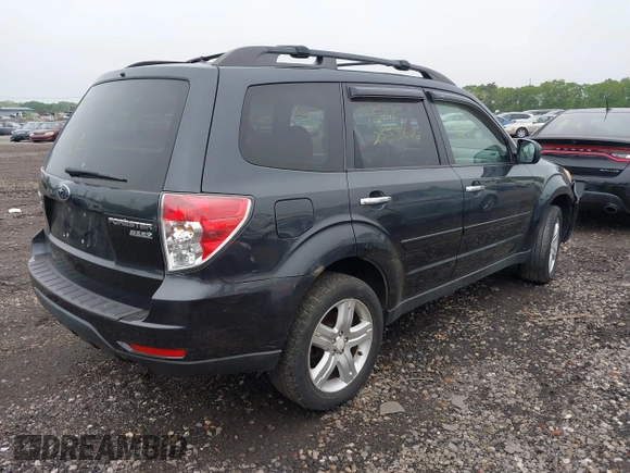 2010 Subaru Forester X Premium with VIN JF2SH6CC7AH754558, listed as a IAAI auction lot 42398156 with Not provided miles and . Bid and sale history available at DreamBid. Image 4.