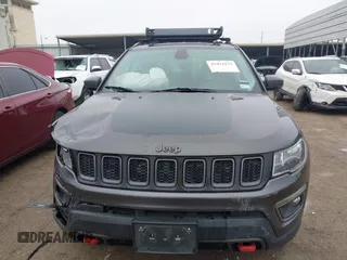 2019 Jeep Compass Trailhawk with VIN 3C4NJDDB1KT739938, listed as a IAAI auction lot 41411173 with 140,396 mi miles and . Bid and sale history available at carsss.com. Image 12.