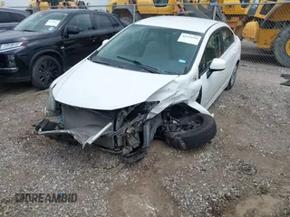 2013 Honda Civic LX z VIN 2HGFB2F52DH599943, wystawiony jako IAAI lot #42124518 z przebiegiem 68 175 mil mil oraz . Historia ofert i sprzedaży dostępna na DreamBid. Obrazek 17.