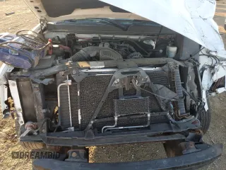 2007 Chevrolet Tahoe Police z VIN 1GNEC03087R426640, wystawiony jako Copart lot #76158604 z przebiegiem 95 279 mil mil oraz Szkody całkowita. Historia ofert i sprzedaży dostępna na DreamBid. Obrazek 13.