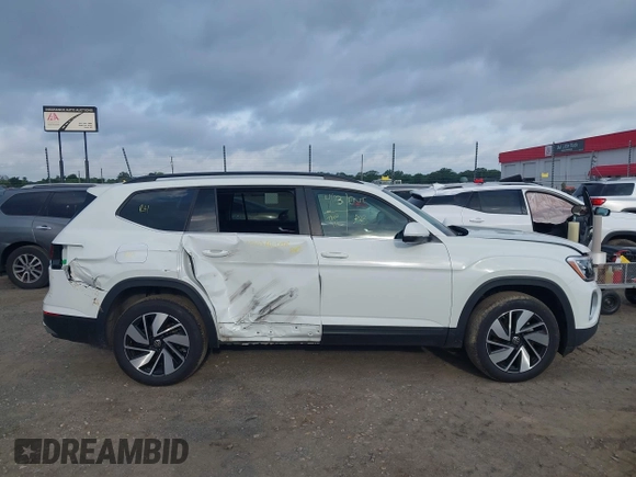 2025 Volkswagen Atlas SE with VIN 1V2HR2CAXSC505813, listed as a IAAI auction lot 42149407 with 19,160 mi miles and . Bid and sale history available at DreamBid. Image 13.