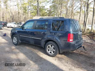 2009 Honda Pilot Touring with VIN 5FNYF48939B007471, listed as a IAAI auction lot 41683495 with 189,806 mi miles and . Bid and sale history available at carsss.com. Image 3.