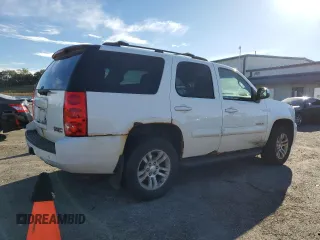 2009 GMC Yukon SLE w/3SB with VIN 1GKFK23009R210414, listed as a Copart auction lot 74472174 with 209,008 mi miles and Clean Title. Bid and sale history available at carsss.com. Image 3.