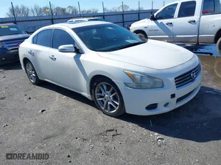 2011 Nissan Maxima 3.5 SV w/Sport Pkg with VIN 1N4AA5AP7BC858373, listed as a IAAI auction lot 41588813 with 1 mi miles. Bid and sale history available at carsss.com. Image 1.