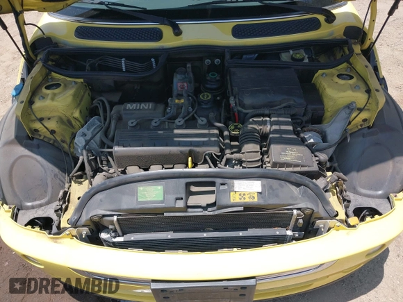 2006 MINI Hardtop с VIN WMWRC33576TK65655, выставлен на аукционе IAAI как лот 42453780 с пробегом 42 960 миль миль и . История ставок и продаж доступна на DreamBid. Изображение 10.